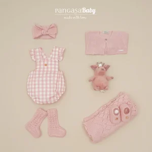 Peto bebé cuadros con volante rosa empolvado Pangasa Baby | 3 a 24 meses